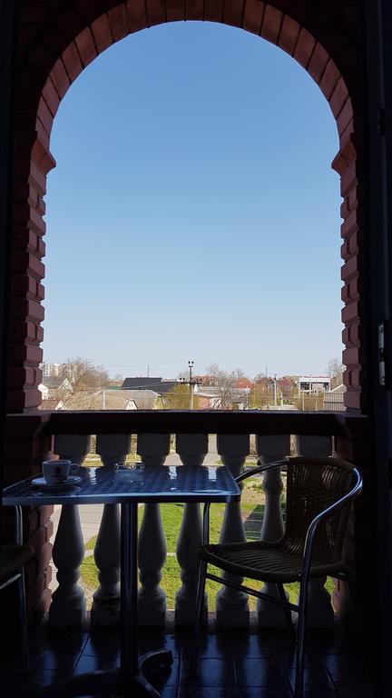 Versal Hotel خيرسون المظهر الخارجي الصورة