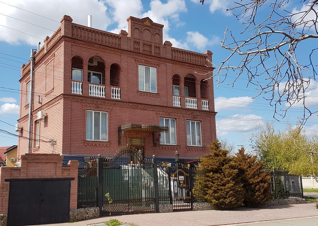 Versal Hotel خيرسون المظهر الخارجي الصورة