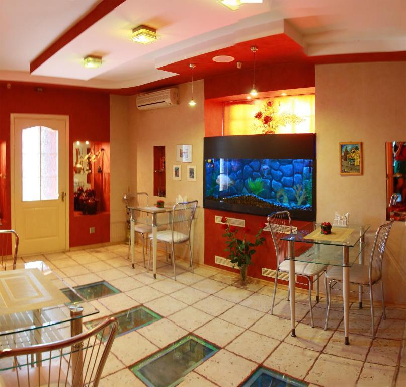 Versal Hotel خيرسون المظهر الخارجي الصورة